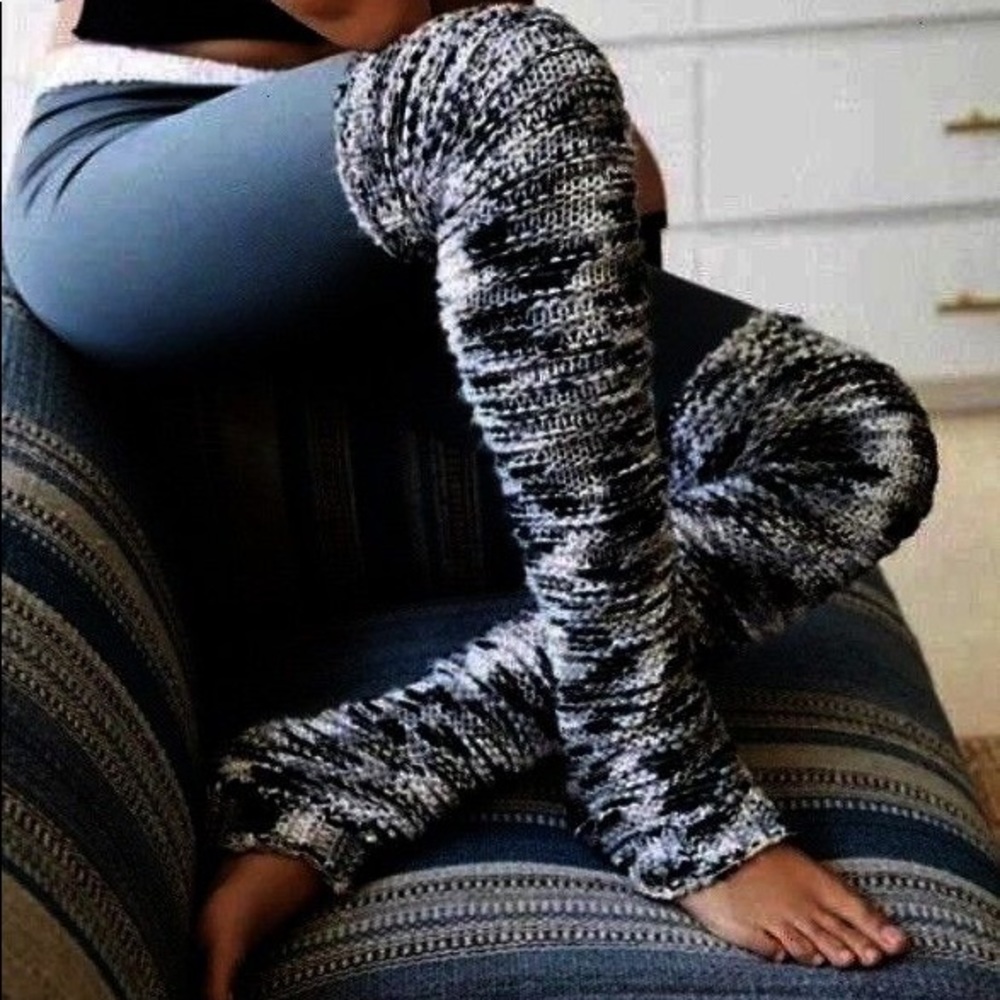NWT Free People leg warmers 1sz fits all